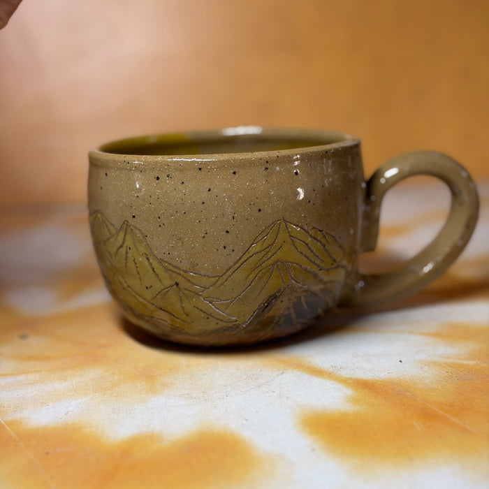 2ND 16oz tan mountains mug