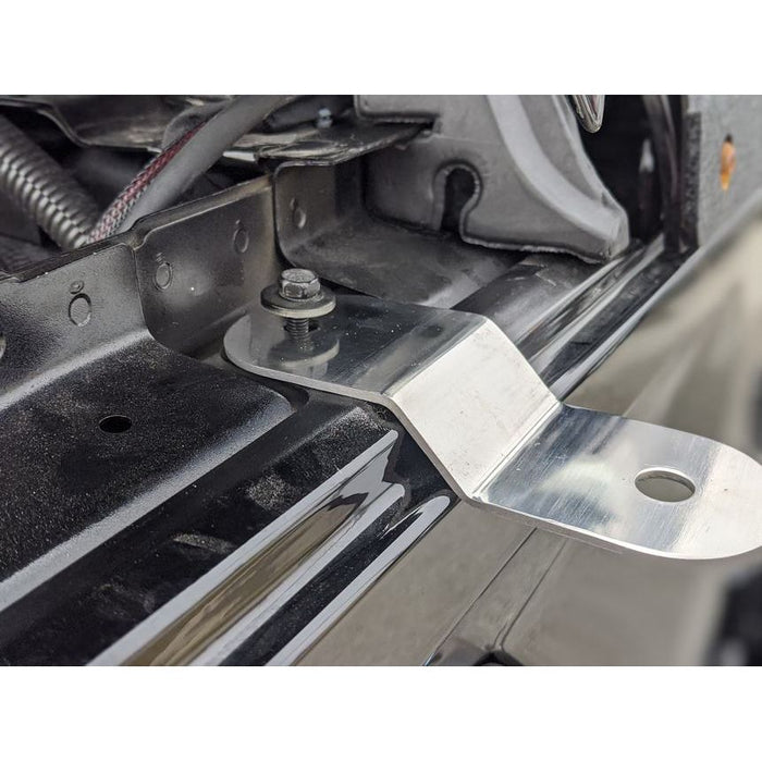 Jeep Gladiator Fender Mount (2020+) Close Up | Right Channel Radios
