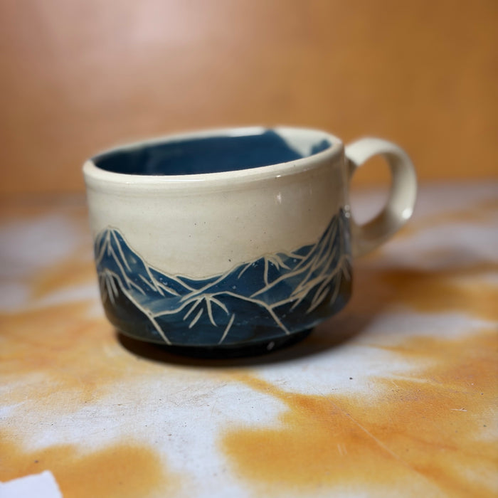 12oz Mountain mug