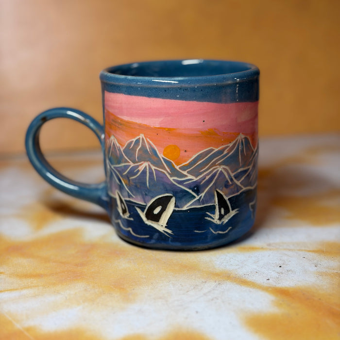 14oz sunset orca mug