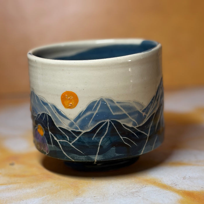16oz Blue Mountains Mug With Flowers