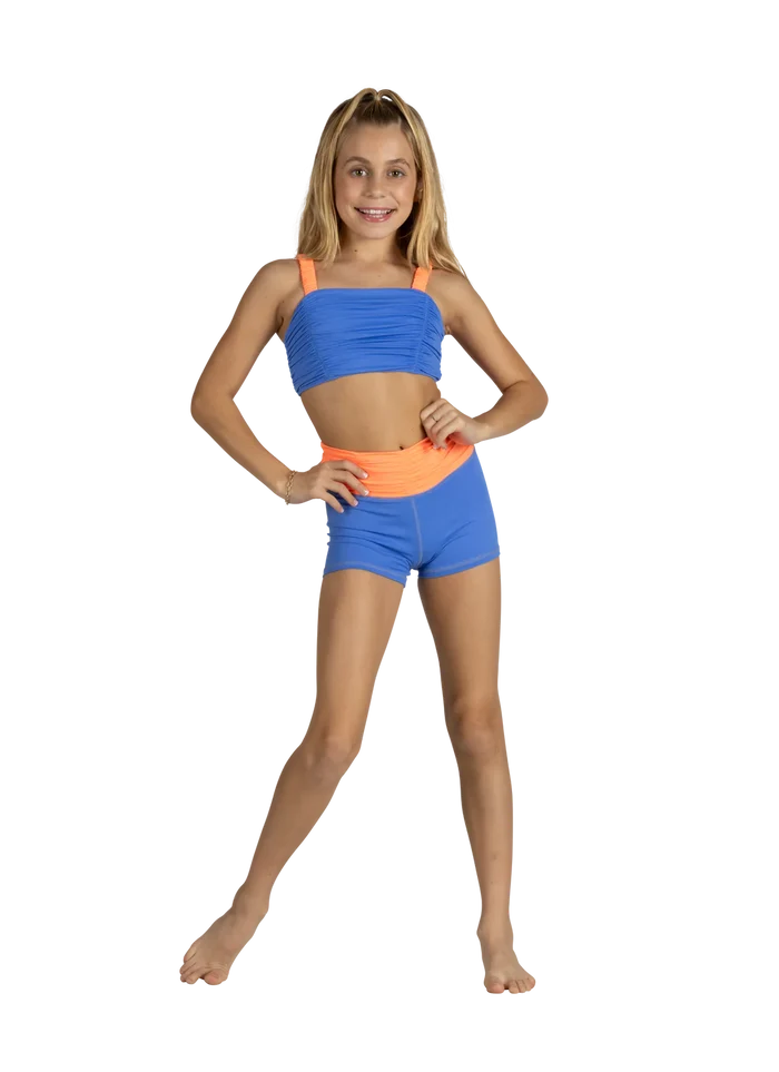 24009 Sassy Scrunch Top