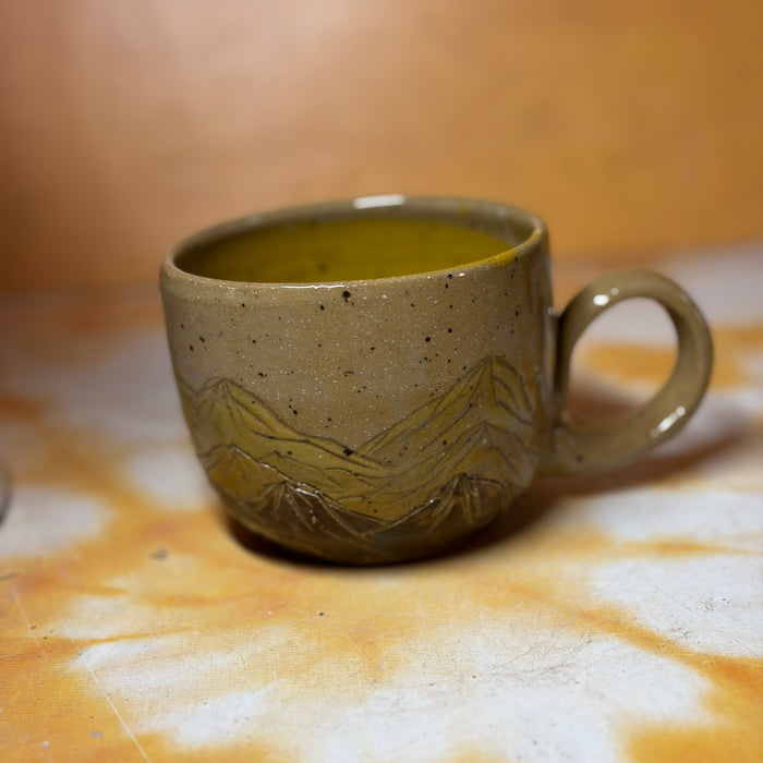 2ND 10oz tan mountains mug
