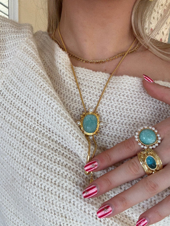 Ava Ring
