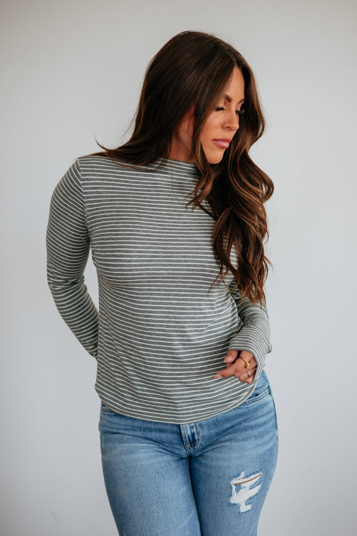 Heather Grey / Small