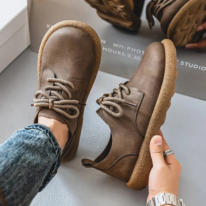 Bastien Men’s Retro British Casual Lace-Up Shoes