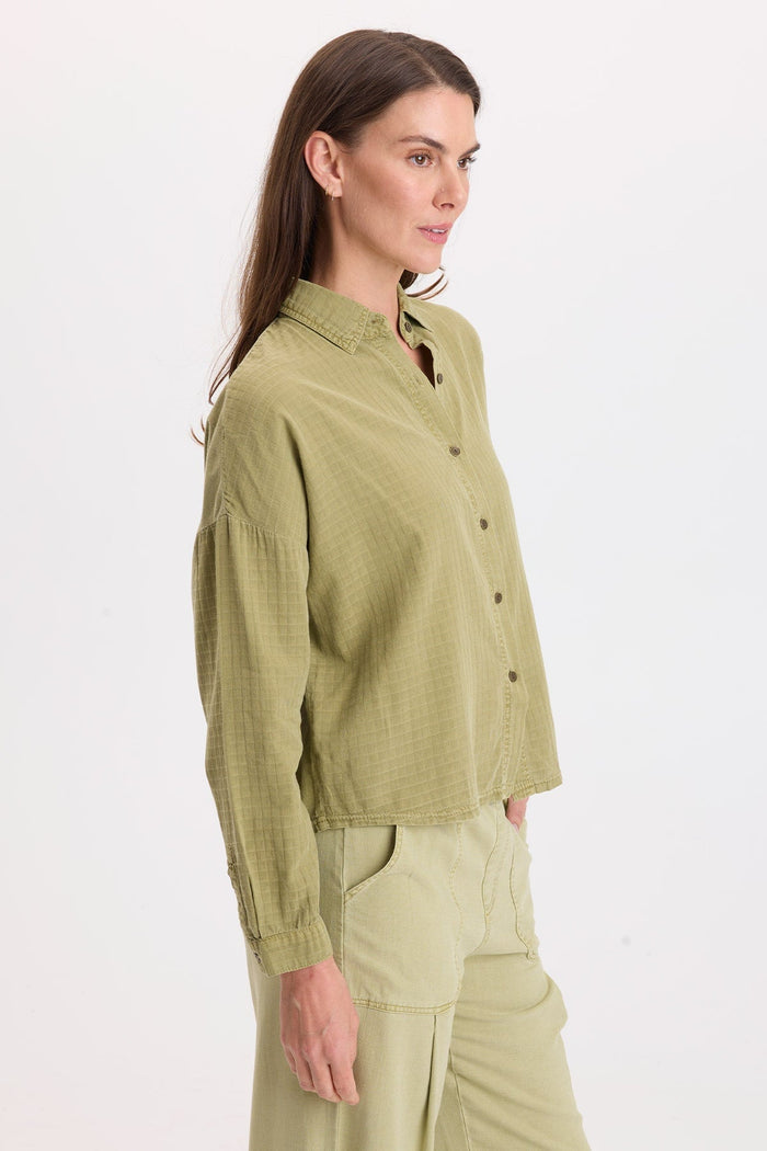 Wearables Becknir Basket Weave Button-Up