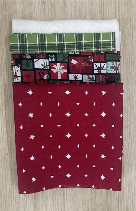 Christmas Tortilla Warmers Fabric Kit -  Pretty Presents