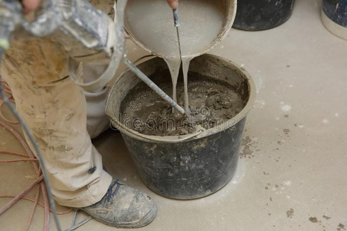 Durable, Heavy Duty, Black Construction Bucket: Perfect for use in carrying cement or tools on the construction site - HD581 MEGA