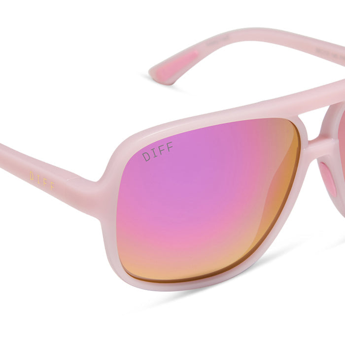 diff sport featuring the hangtime aviator sunglasses with a matte baby pink frame and pink rush mirror polarized lenses detailed view