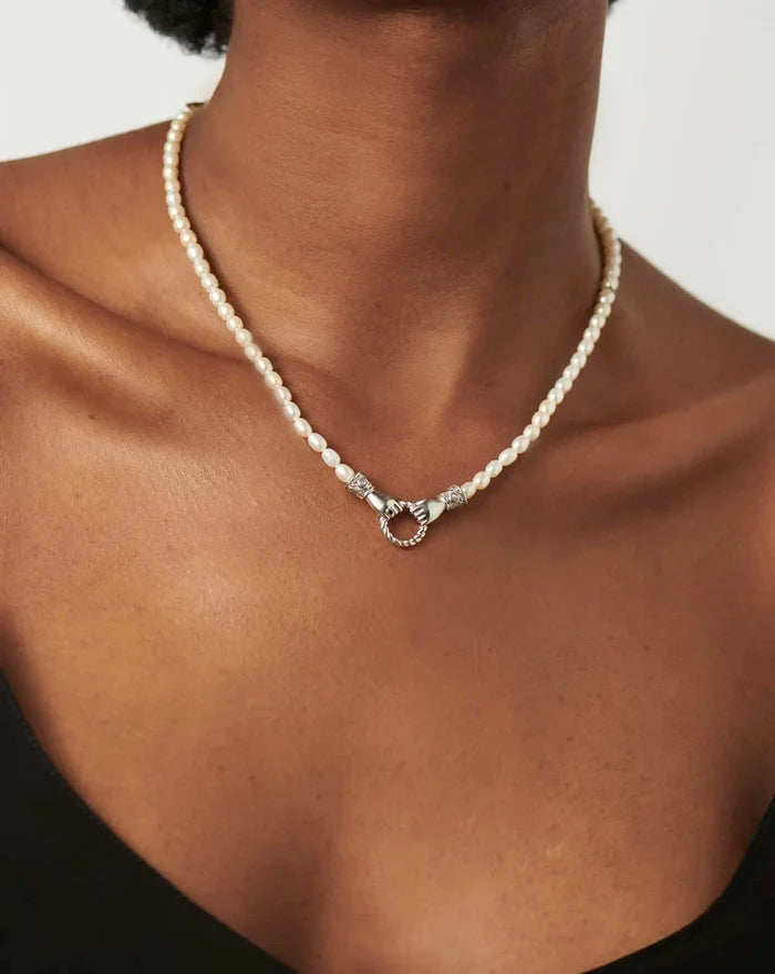 Harris Reed In Good Hands Pearl Necklace | Silver Plated/Pearl & Black Onyx Necklaces Missoma