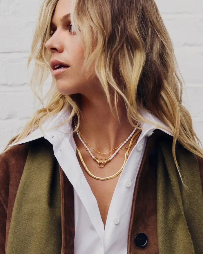 Harris Reed In Good Hands Pearl Pendant Necklace | 18ct Gold Plated/Pearl & Black Onyx Necklaces Missoma