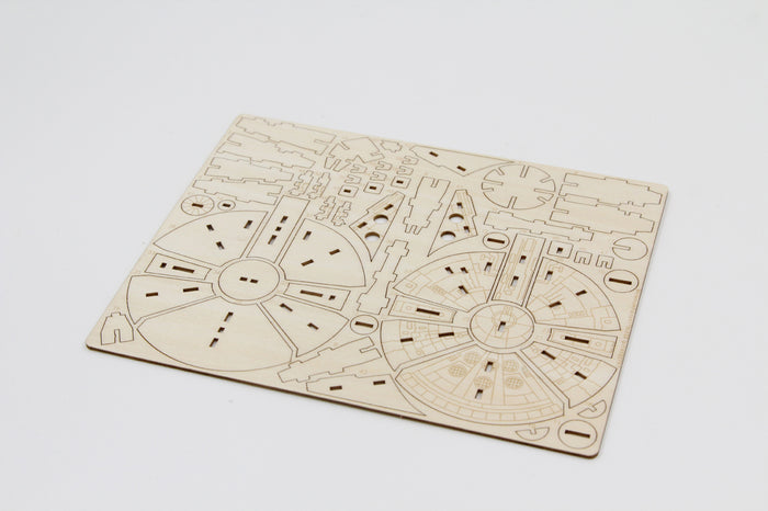 IncrediBuilds: Star Wars: Millennium Falcon Deluxe Book and Model Set
