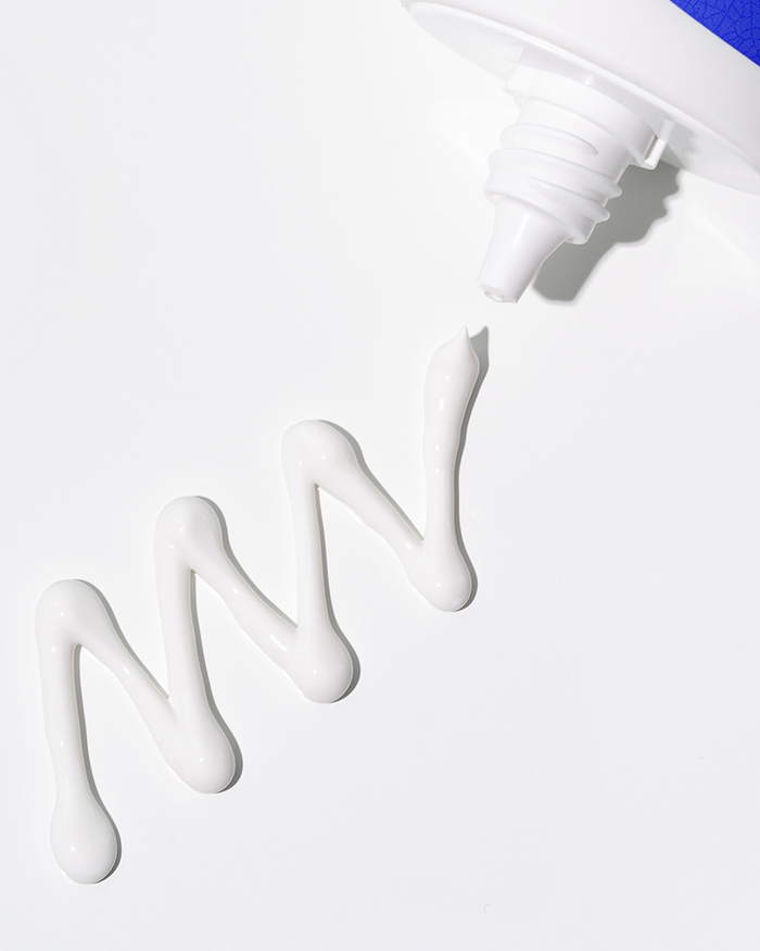 ISNTREE Hyaluronic Acid Natural Sun Cream SPF 50