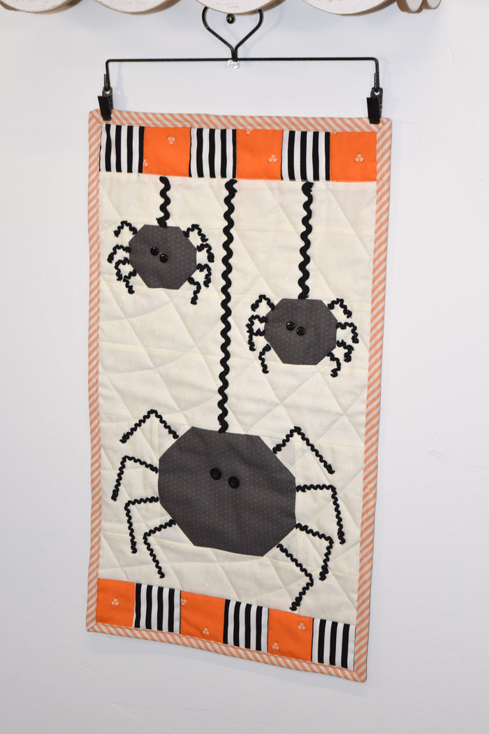 Itsy Bitsy Trio Pennant Fabric Kit