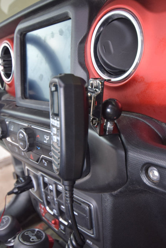 JL Jeep Mic Mount with Cobra 75