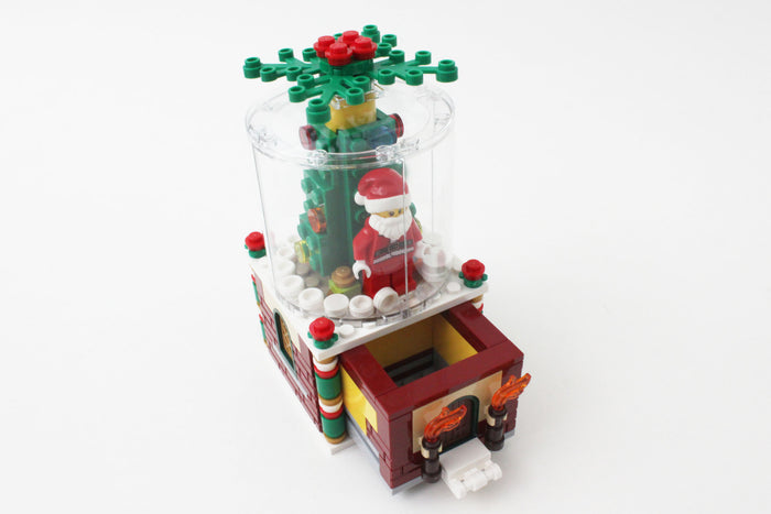 Lego 40223 Exclusive Limited Edition Snowglobe - Lego Minifigures Frame Display - 5