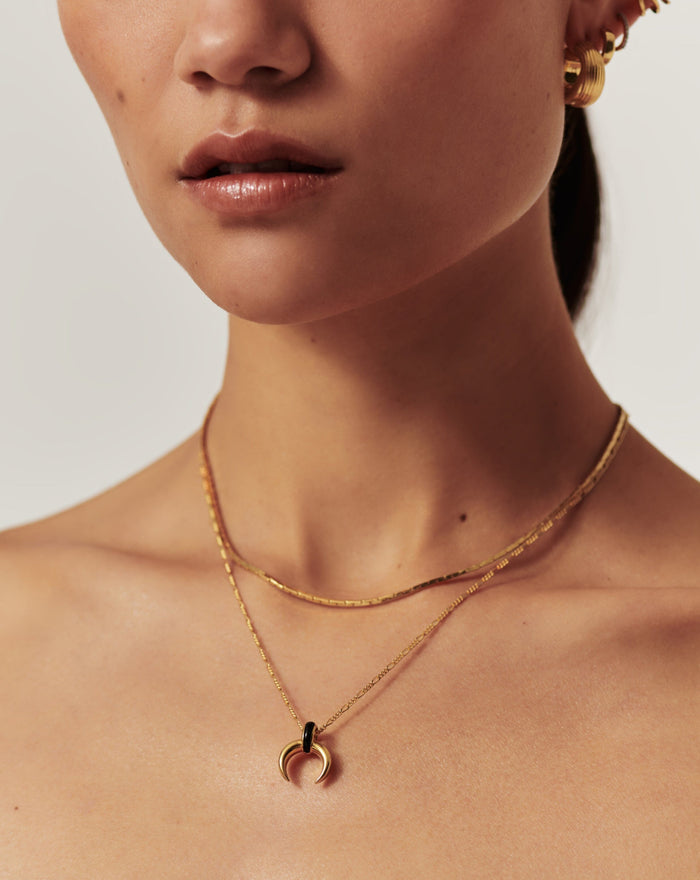 Lucy Williams Black Onyx Horn Pendant Necklace | 18ct Gold Plated Vermeil/Black Onyx Necklaces Missoma