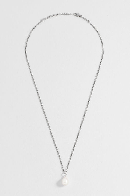 Men's Fine Curb Chain and Pearl Necklace