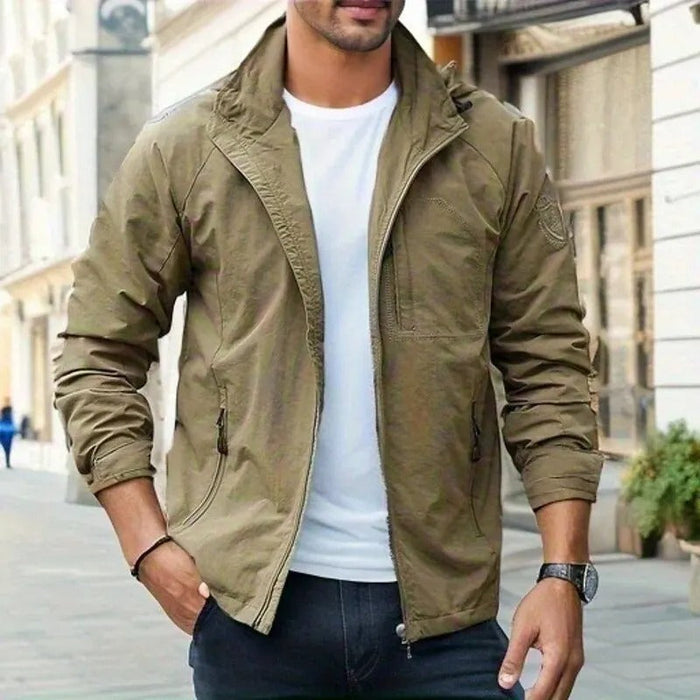 Men's Hooded Outdoor Jacket With Zip Pockets
