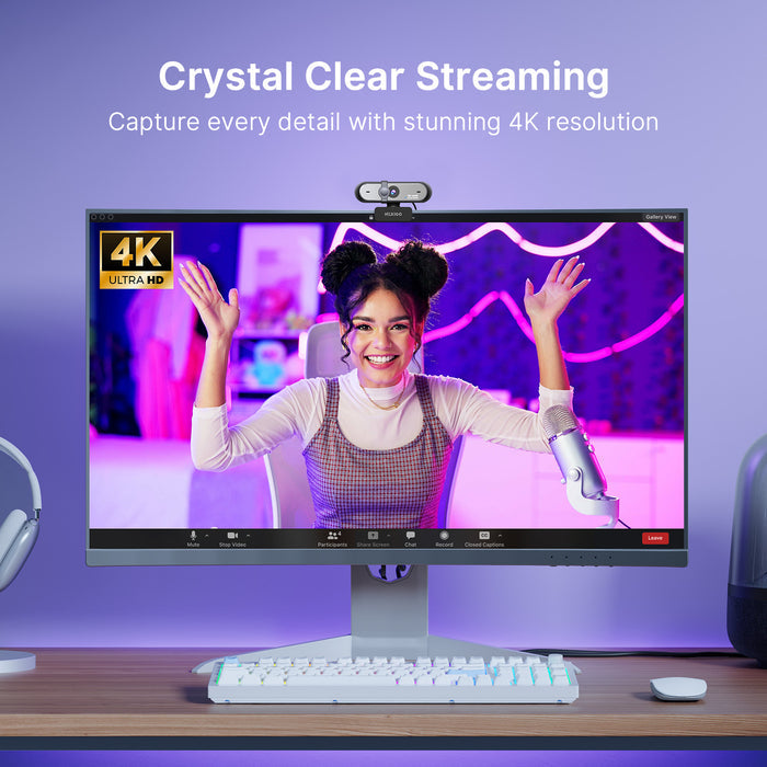 A content creator uses the N660P Pro for high-definition live streaming.