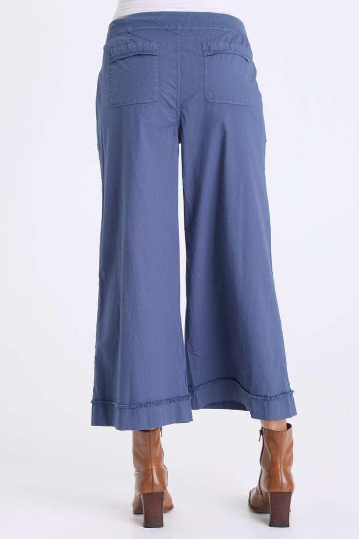 XCVI Nicolene Poplin Grid Pintuck Crop