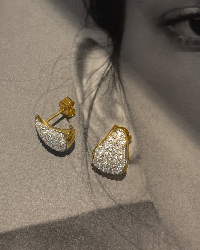 Pavé Claw Earrings