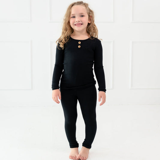 Toddler wearing Kyte Baby Ribbed Henley Set in Midnight
