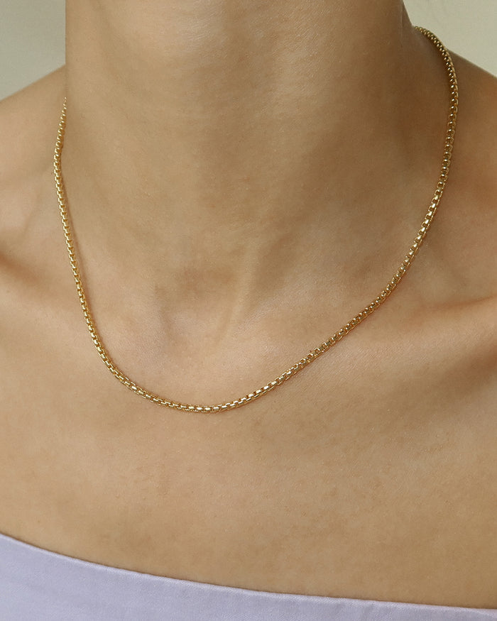 Round Box Chain Necklace