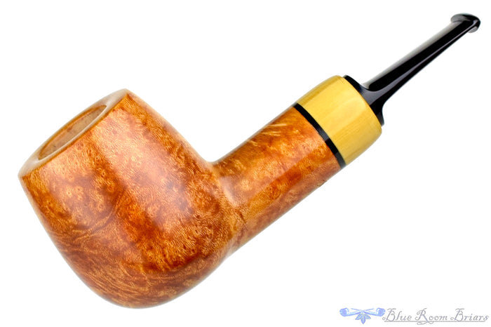 Blue Room Briars is proud to present this Sergey Cherepanov Pipe Billiard Egg with Boxwood