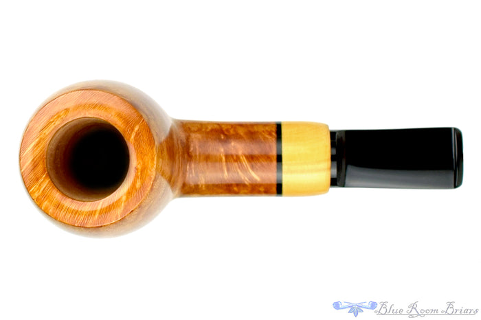 Blue Room Briars is proud to present this Sergey Cherepanov Pipe Billiard Egg with Boxwood