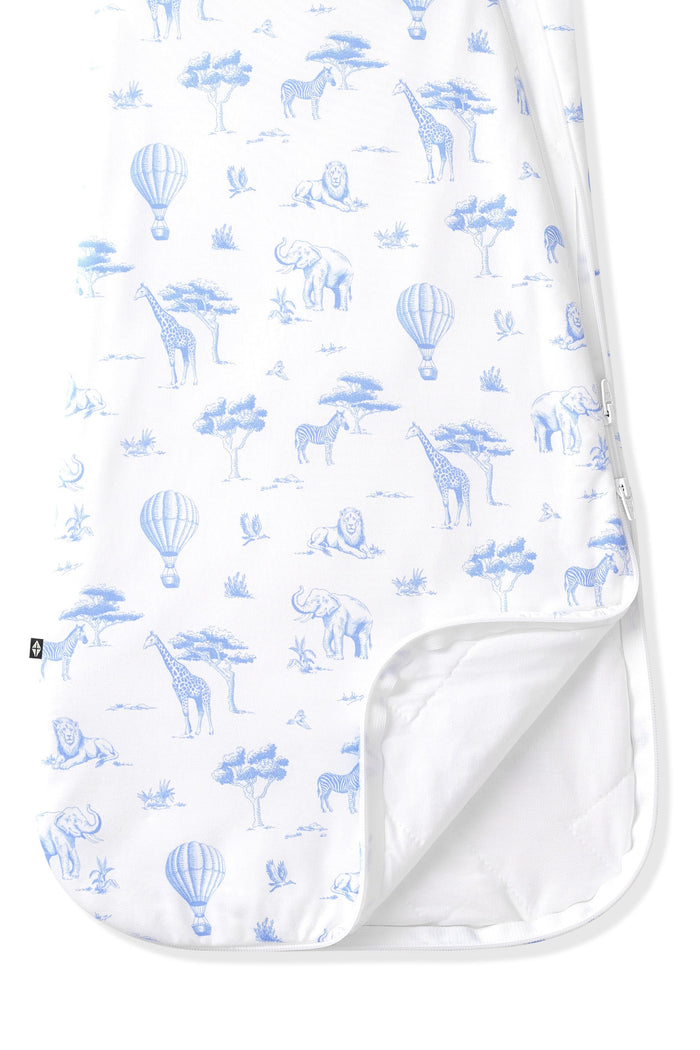 Double zipper shown on the Sleep Bag in Toile Safari 1.0