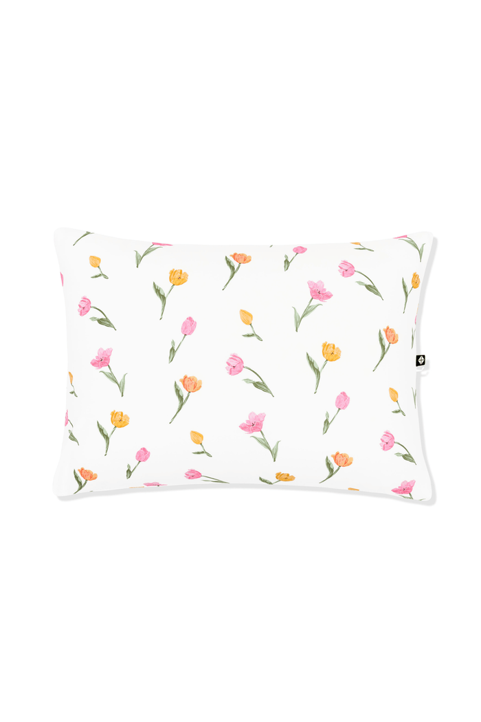 Front of the Toddler Pillowcase in Tulip showing the envelope closure